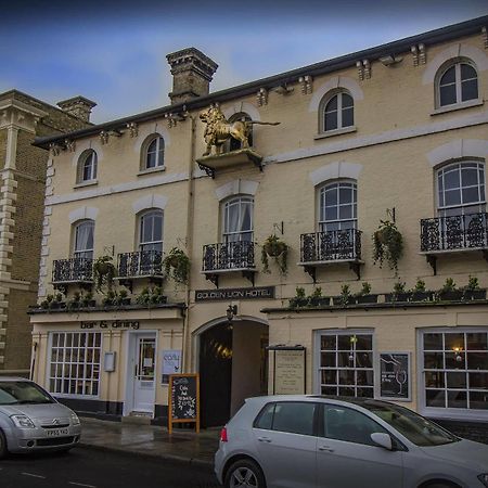 The Golden Lion Hotel, St Ives, Cambridgeshire سانت آيفز المظهر الخارجي الصورة