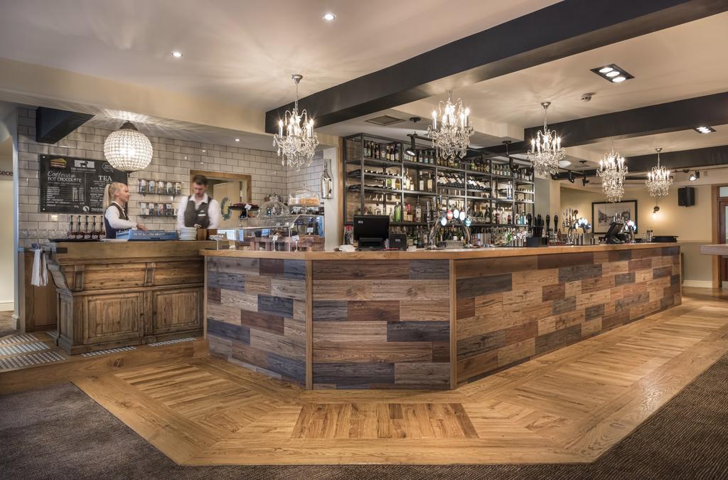 The Golden Lion Hotel, St Ives, Cambridgeshire سانت آيفز المظهر الخارجي الصورة