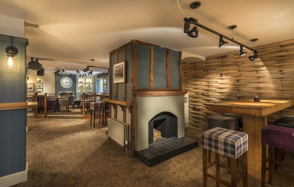 The Golden Lion Hotel, St Ives, Cambridgeshire سانت آيفز المظهر الخارجي الصورة