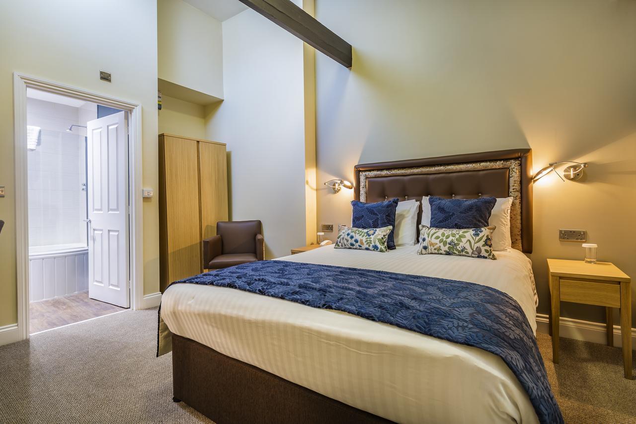 The Golden Lion Hotel, St Ives, Cambridgeshire سانت آيفز المظهر الخارجي الصورة