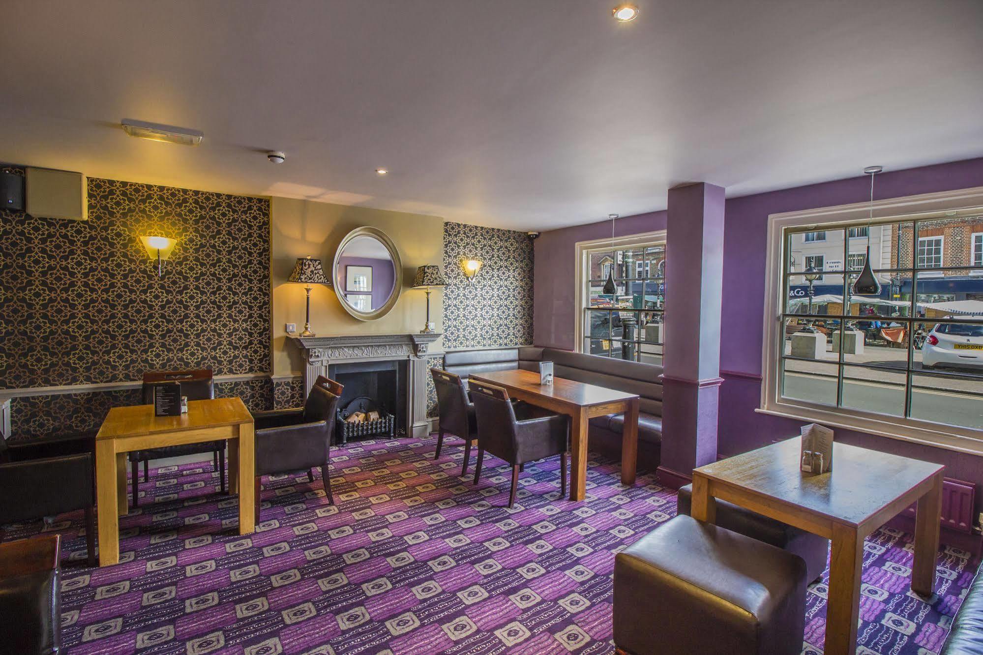 The Golden Lion Hotel, St Ives, Cambridgeshire سانت آيفز المظهر الخارجي الصورة
